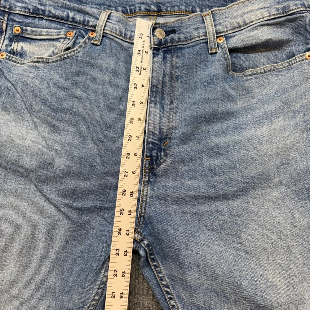 Levi's 505 38x34 Regular Fit Straight Leg Jeans Medium Wash Classic Denim